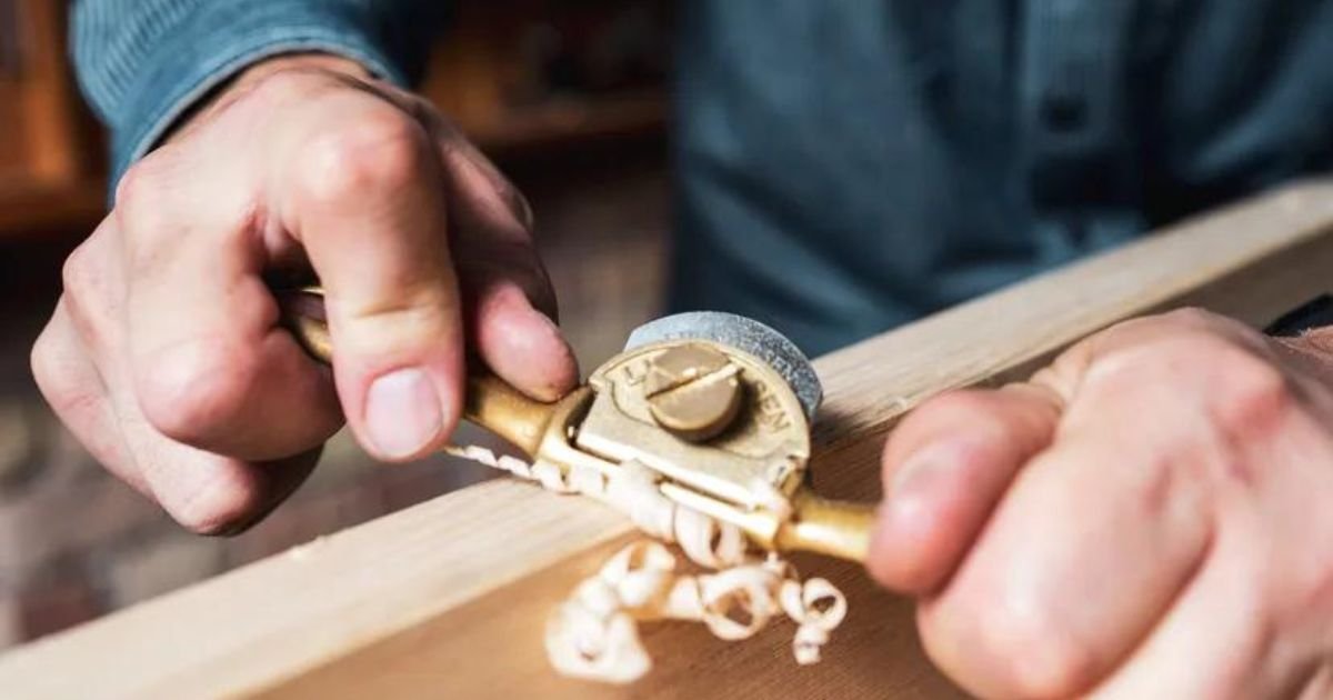 how to restore weathered wood furniture
